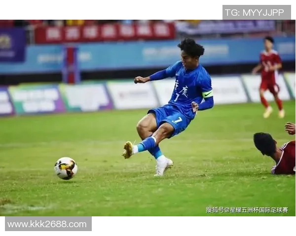 全运会特别报道:广州足球队如何在逆境中崛起实现历史性突破 全运会特别报道:广州足球队如何在逆境中崛起实现历史性突破